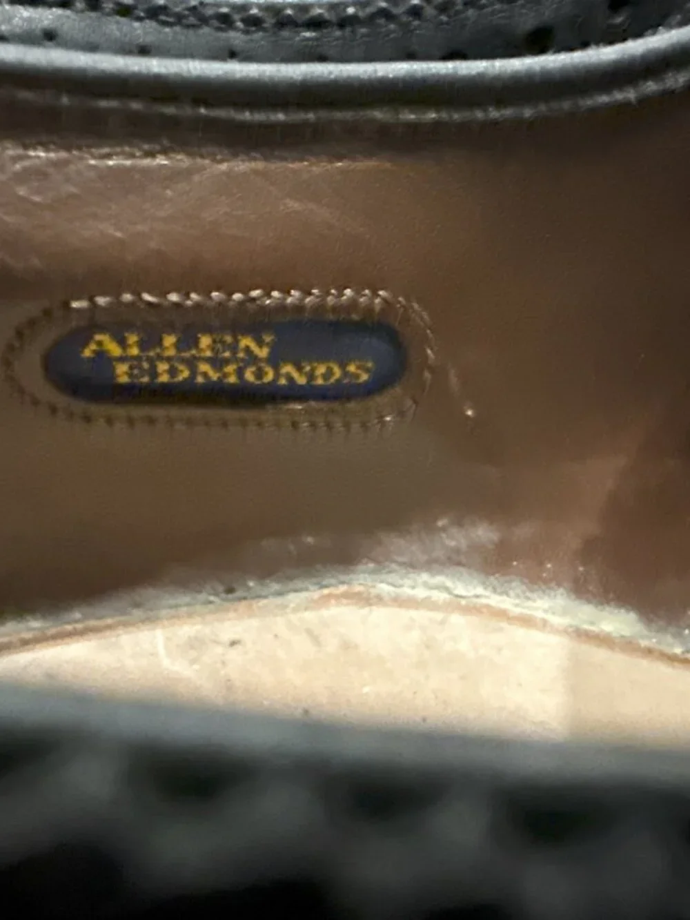 Allen Edmonds Oakwood - Black Men's Size 10D - Vibram Sole